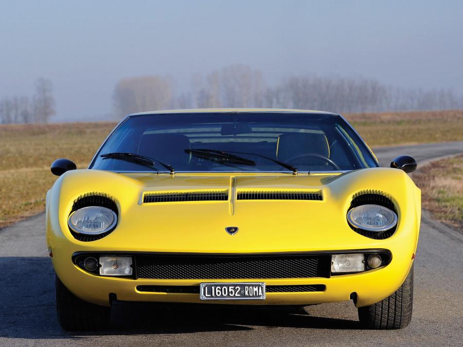  Lamborghini Miura P400 1966 года  (фото 2 из 16)